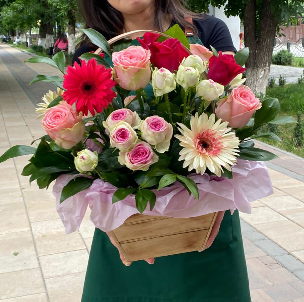 Отзыв от Дзебисова Ирина на сайте Arna Flowers