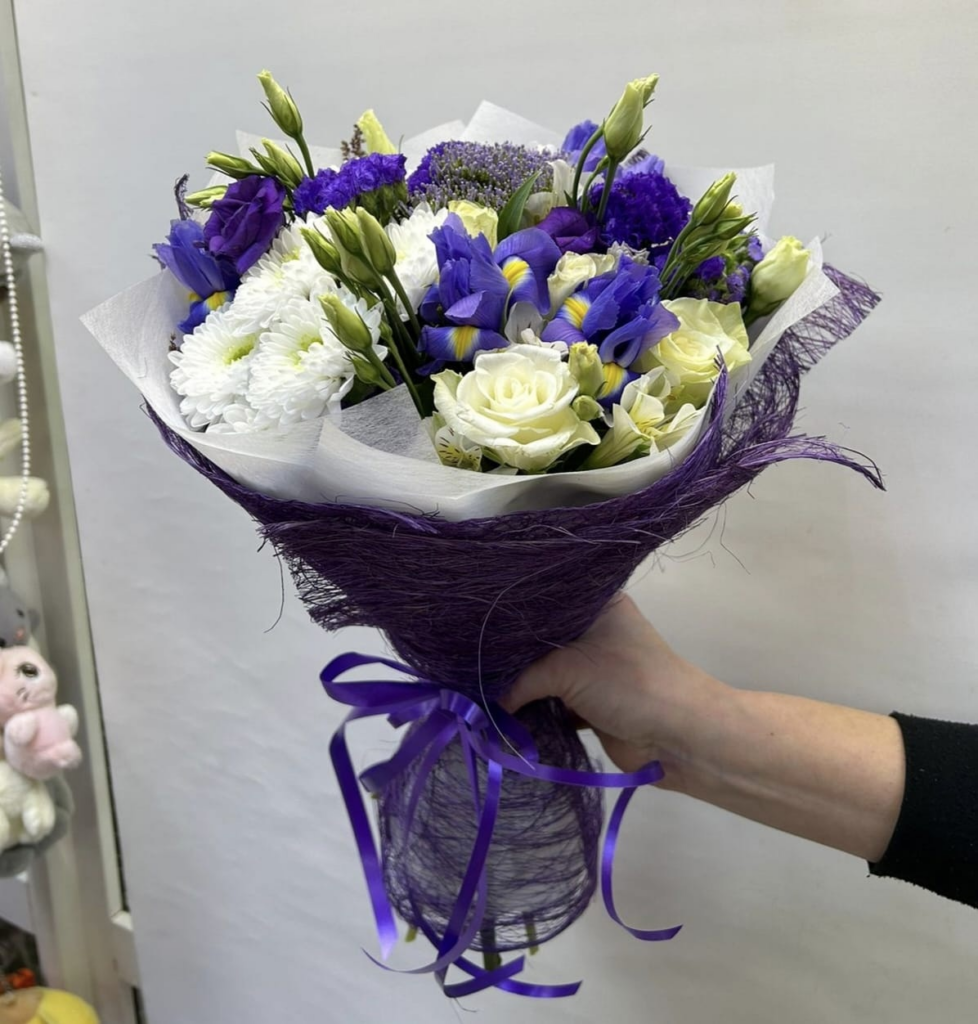 Отзыв от Владимир на сайте Arna Flowers