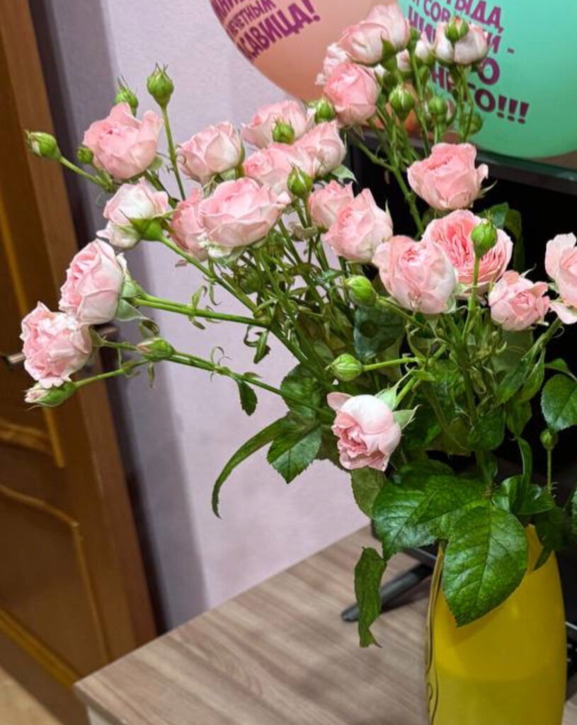 Отзыв от Людмила на сайте Arna Flowers